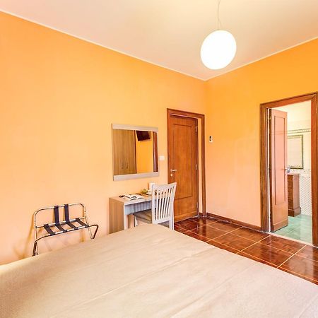 Domus Cornelia Bed & Breakfast โรม ภายนอก รูปภาพ