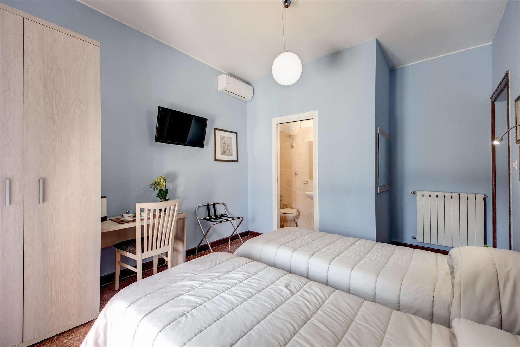 Domus Cornelia Bed & Breakfast โรม ภายนอก รูปภาพ